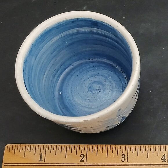 VTG Dorchester Pottery Sugar Bowl and Creamer Blue Stars Signed C.A.H. Set of 2 - Picture 11 of 12